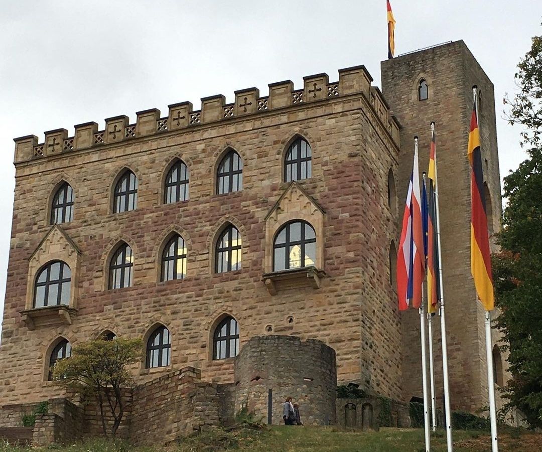 Ausflug: Hambacher Schloss - Die Wiege der Demokratie